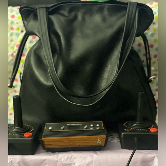 iLi Handbags - ♠️♠️🐮    I•L•I Purse   🐮 ♠️♠️